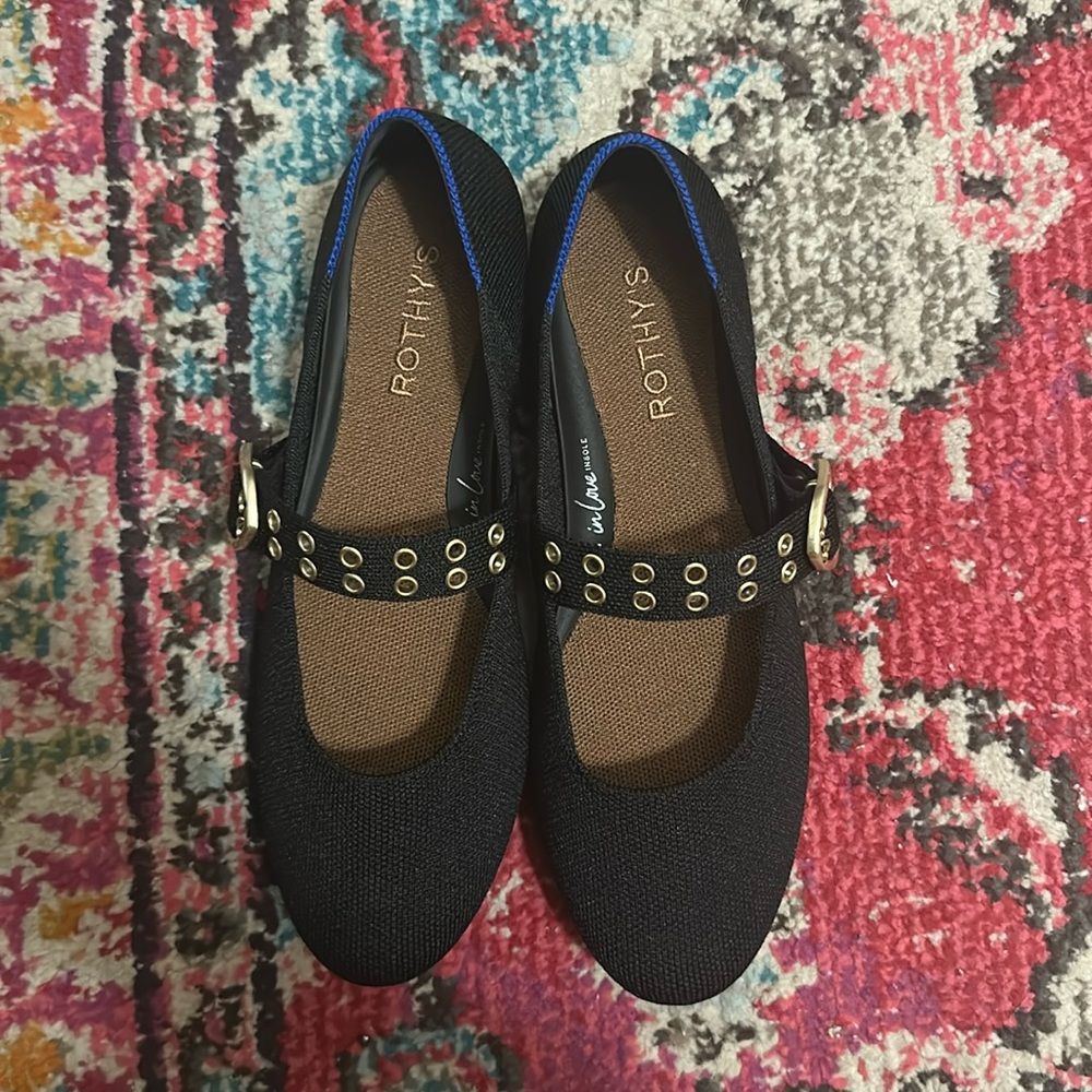 Black Rothy’s Mary Jane’s with gold buckle